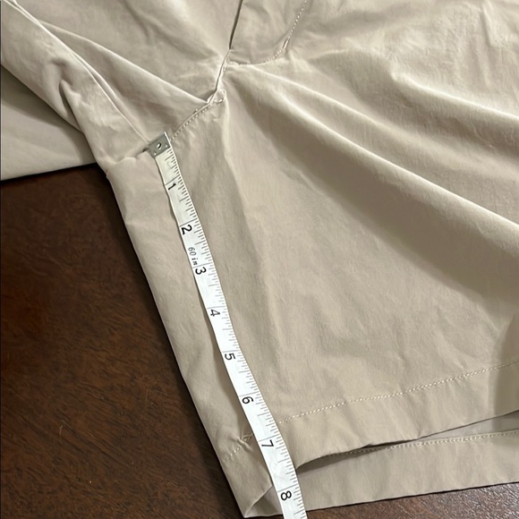 Vineyard Vines Tan Flat Front Shorts - Picture 6 of 10